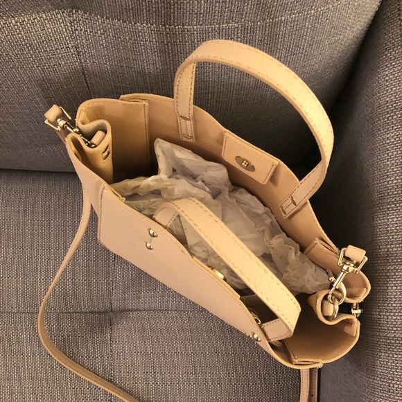 NWT Ann Taylor Nude Crossbody - Picture 4 of 7